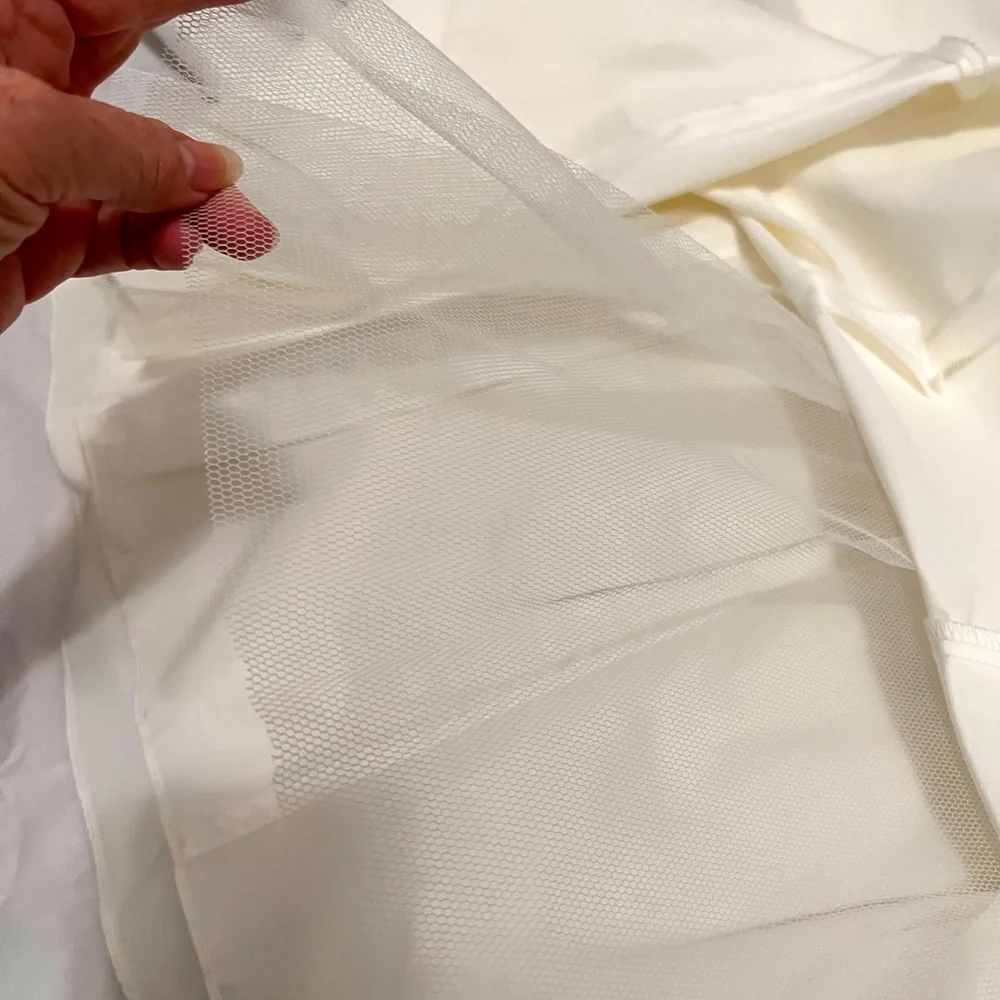 Beautiful David’s Bridals-Ivory Dress-Girl’s Size 12-Preowned-Good Condition - Picture 12 of 15